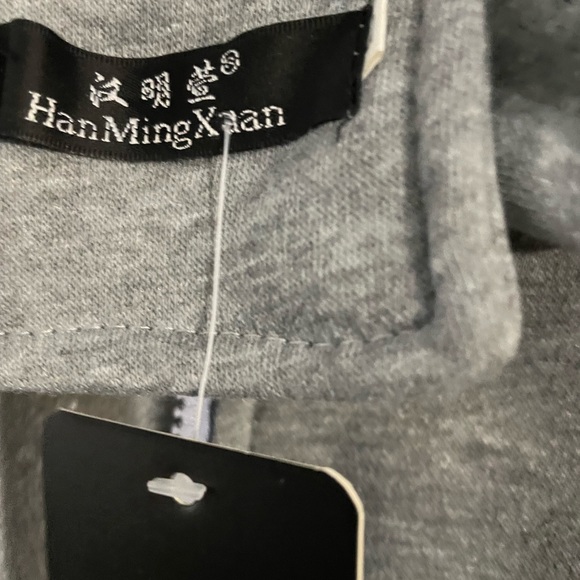 Han Ming Xuan Sweatshirt - Picture 3 of 3